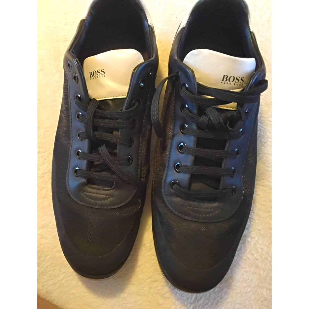 Hugo Boss Mens Black White Synthetic Low Top Athletic Sneakers Size 43